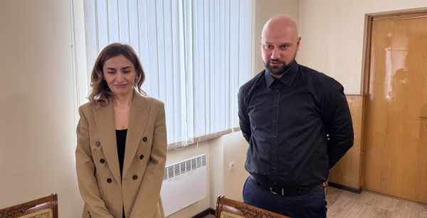 Демир Гамисония представил коллективу нового заместителя Амру Ломия