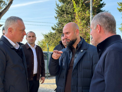 ДЕМИР ГАМИСОНИЯ ДОЛОЖИЛ БАДРЕ ГУНБА О ХОДЕ РЕМОНТНЫХ РАБОТ НА ОБЪЕКТАХ ВОДОСНАБЖЕНИЯ В ГАГРЕ